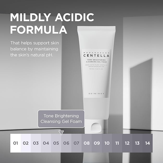 SKIN1004 Madagascar Centella Tone Brightening Cleansing Gel Foam 125ML