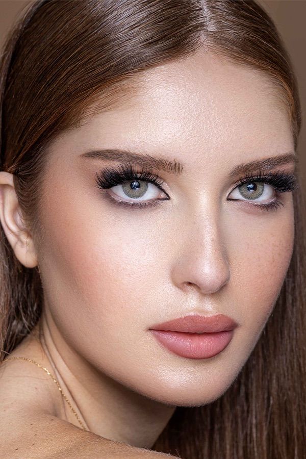 Celena One Day Wild Green D14.20 BC 8.60 Daily Disposable 55% H2O Methafilcon (Plano)