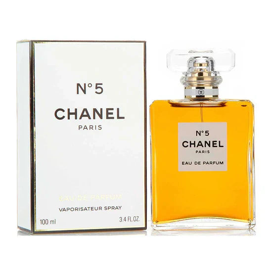 Chanel n°5: the iconic floral aldehyde fragrance for women