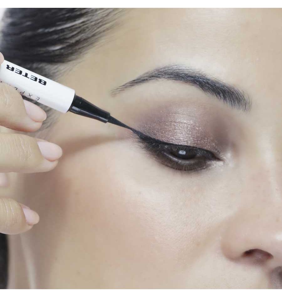 Beter Liquid Eyeliner Black Look Expert