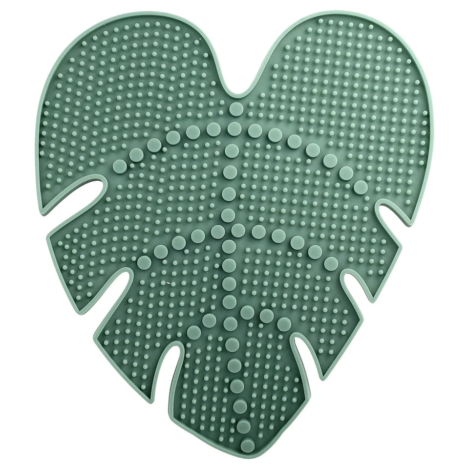 EcoTools Makeup Brush Cleansing Pad — Deep Clean Your Brushes